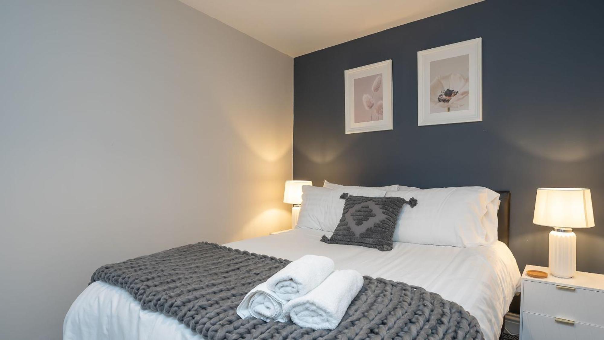 2 Bdr & 1 Bdr Apartments At Queens Uni By Belfast City Breaks Zimmer foto